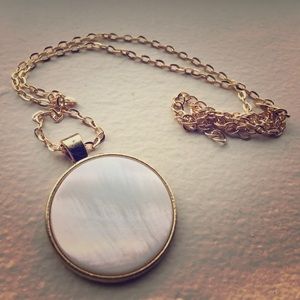 Gold Moonstone Shell Pendant 🐚